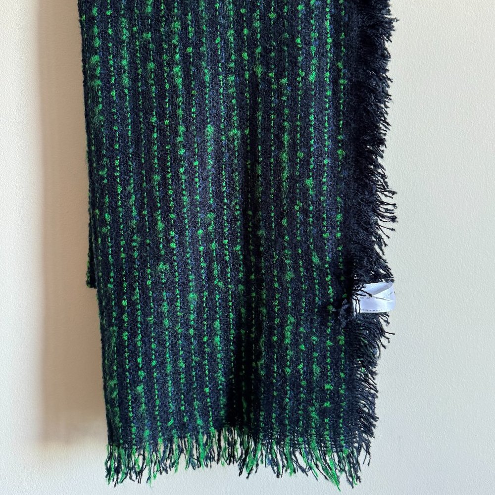 NWOT Etam blue and green textured scarf